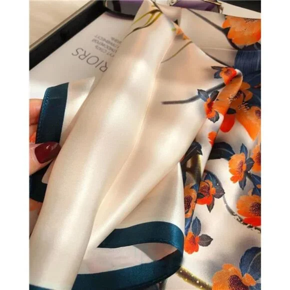 100% Pure Mulberry Silk Square Scarf 27"x27" Women Neckerchief - Picture 4 of 6